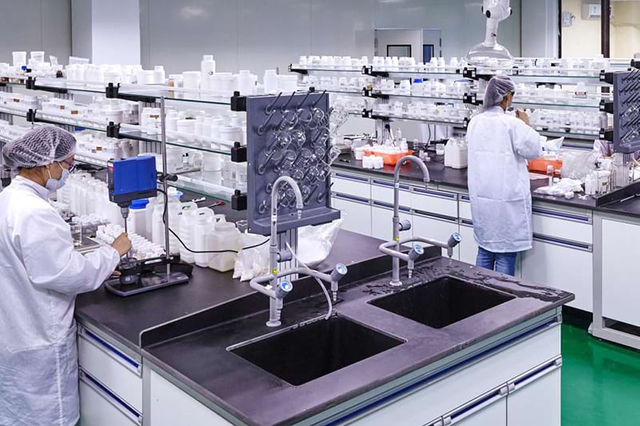 Oral care OEM factory overview for toothpaste tablets and sprays