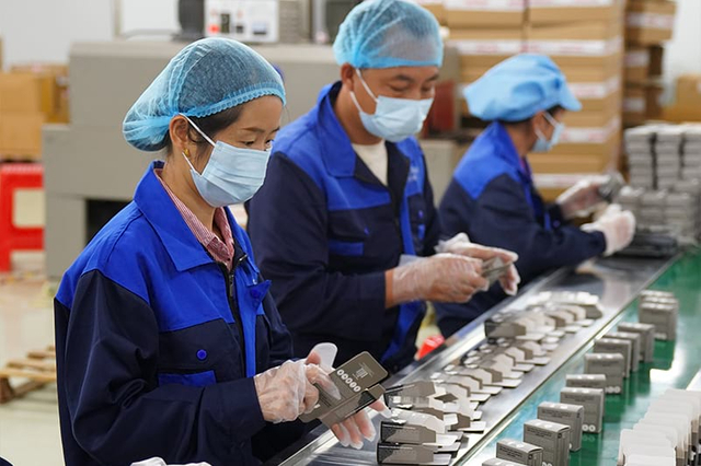 Stainless steel reactor mixing mouthwash tablets ingredients