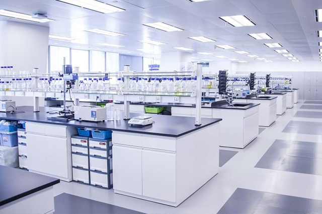 Toothpaste tablets GMP workshop at Qiaoerna oral care factory