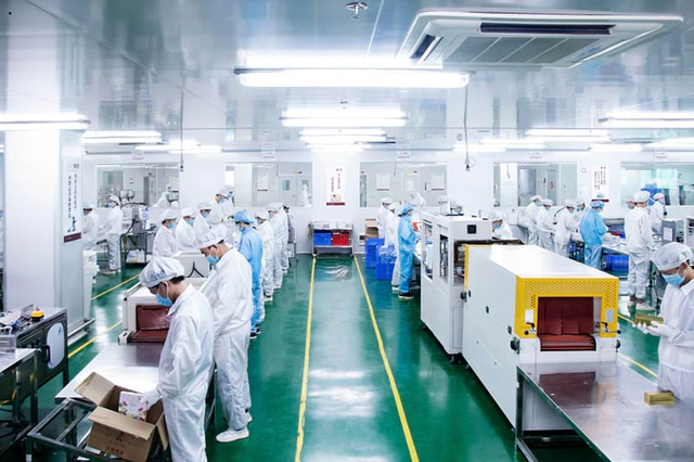 Automated toothpaste tablet production line in cleanroom